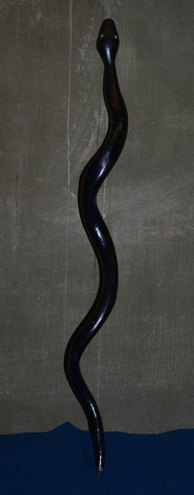 cane%20in%20the%20shape%20of%20a%20twisted%20snake